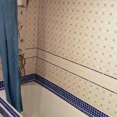 Bluechoro Apartman